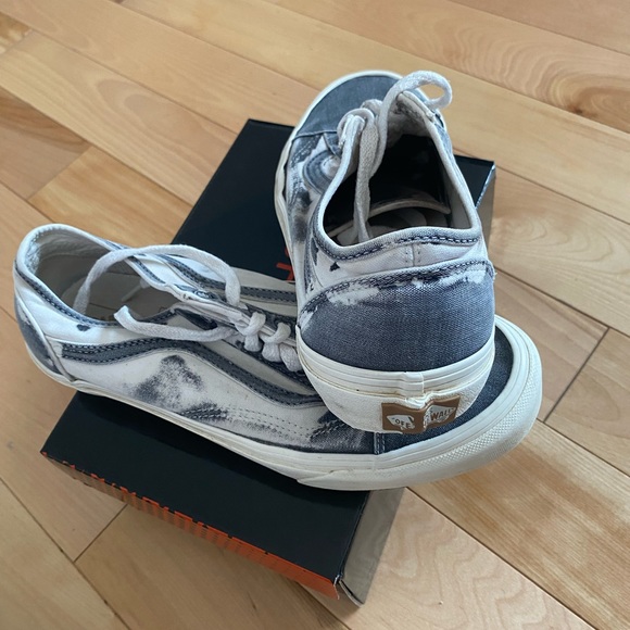 Vans Off The Wall grey White 721356 Skate Shoes Size US Men 8/ Women 9.5 - Picture 2 of 7